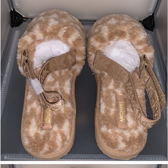 Michael Kors Juniper slippery slides size 7 - Picture 4 of 6